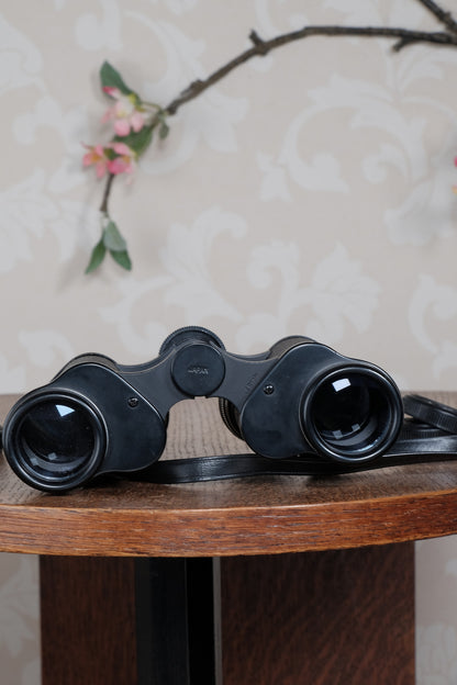 Near Mint! Pentax 8x30 Binoculars & case. - Pentax- Petrakla Classic Cameras