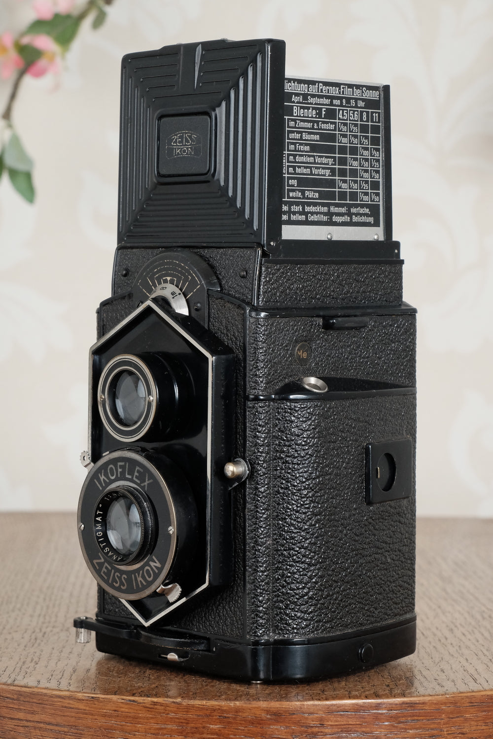 Original 1934 , Zeiss-Ikon Art Deco “Coffee-can” Ikoflex, 850/16, CLA'd  Freshly Serviced!