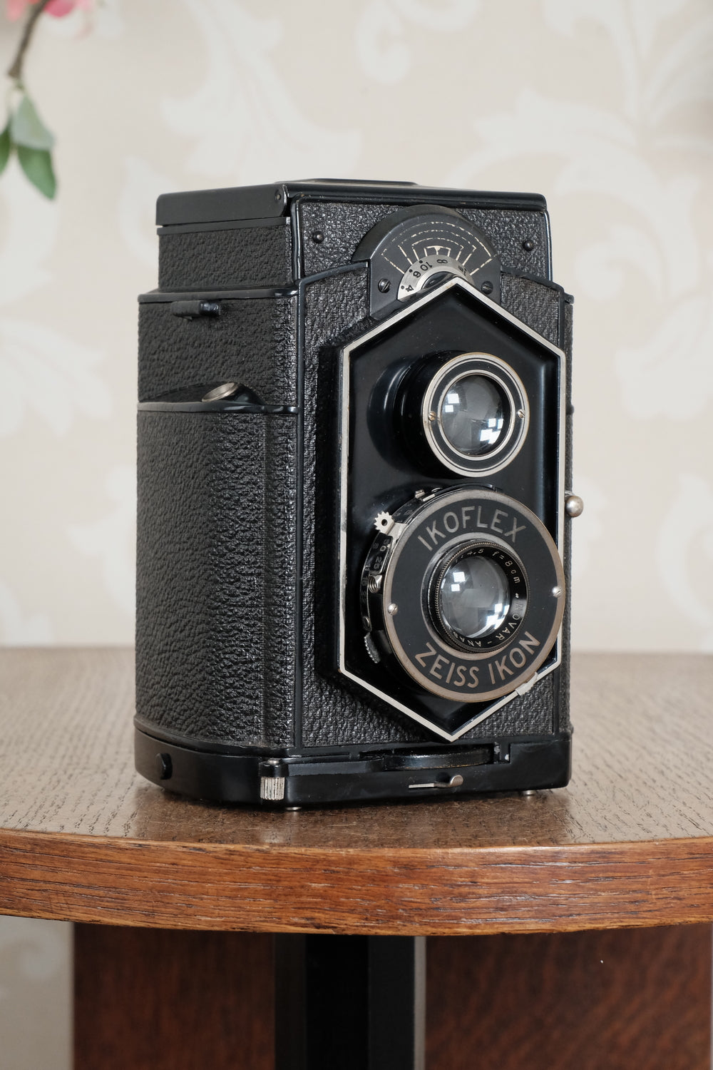 Original 1934 , Zeiss-Ikon Art Deco “Coffee-can” Ikoflex, 850/16, CLA'd  Freshly Serviced!