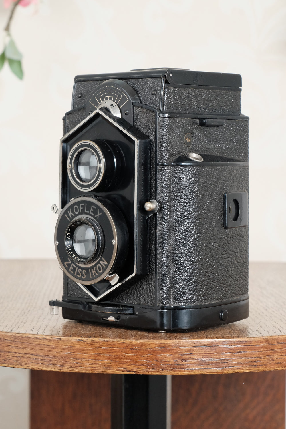 Original 1934 , Zeiss-Ikon Art Deco “Coffee-can” Ikoflex, 850/16, CLA'd  Freshly Serviced!