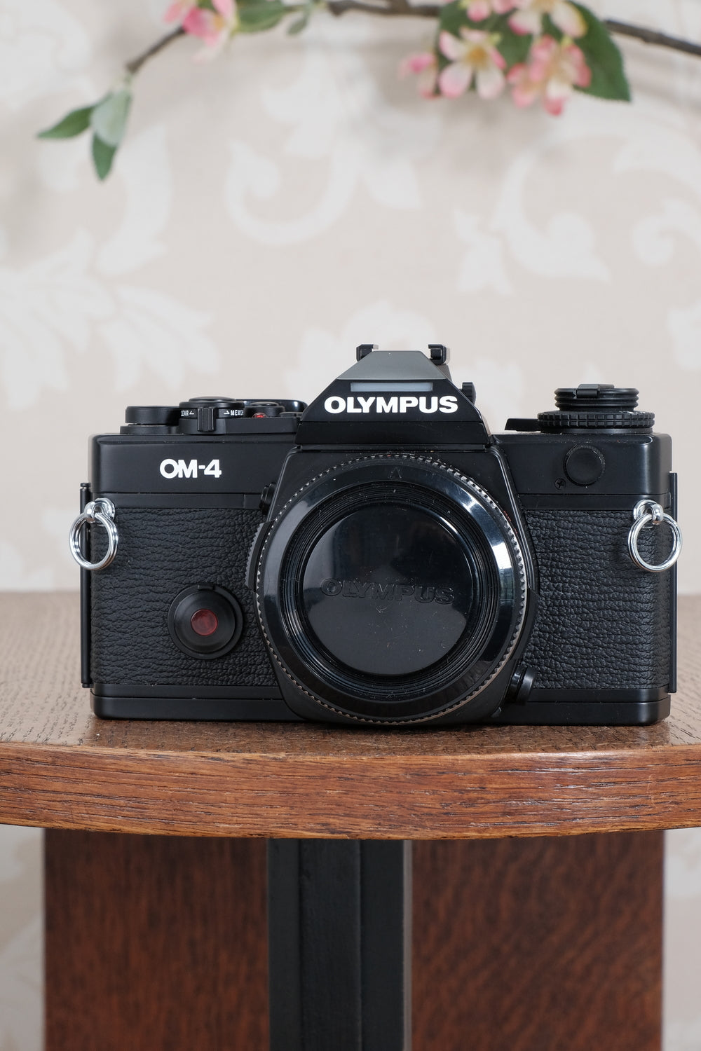 Mint! Beautiful Black Olympus OM-4
