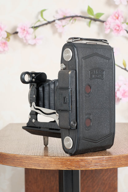 SUPERB! 1934 Zeiss Ikon 6x9 Super Ikonta C. CLA'd, Freshly Serviced!