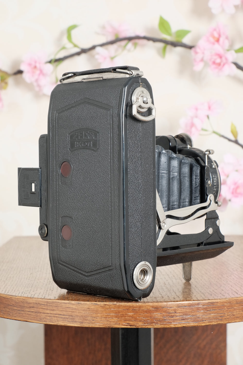 SUPERB! 1934 Zeiss Ikon 6x9 Super Ikonta C. CLA'd, Freshly Serviced!