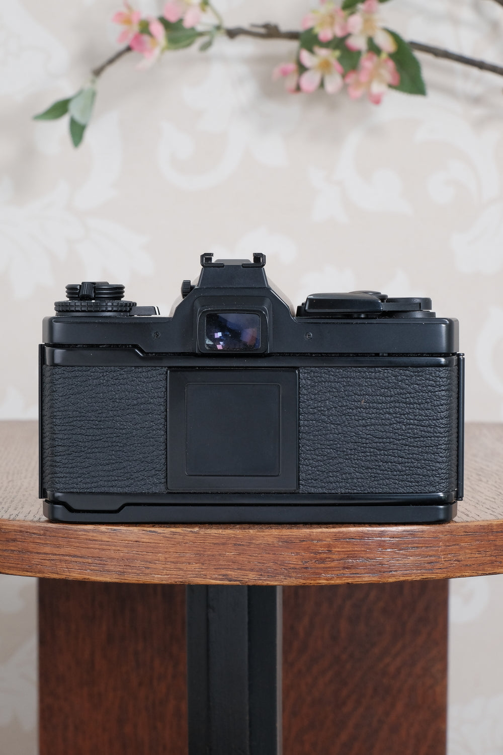 Mint! Beautiful Black Olympus OM-4