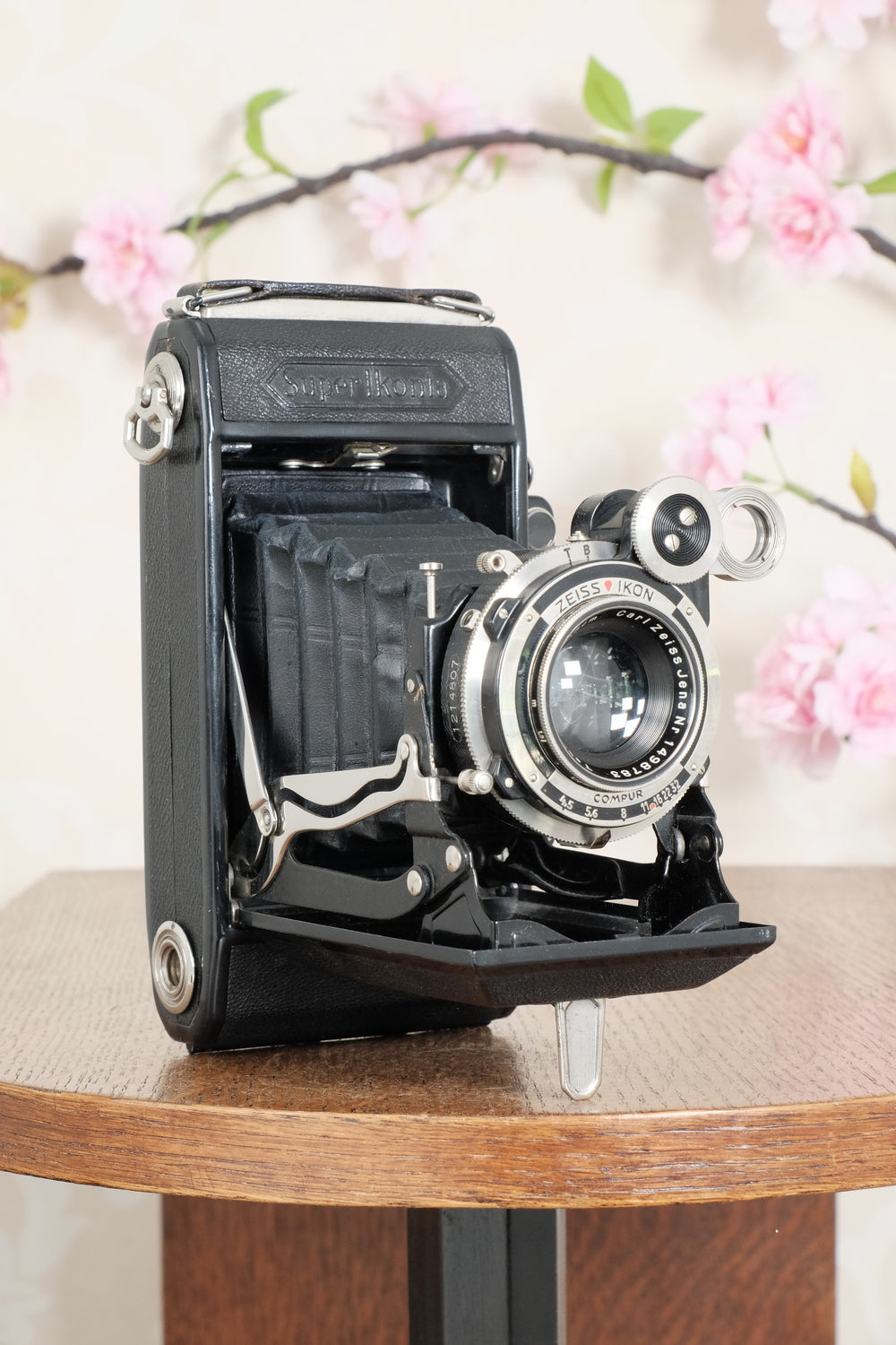 SUPERB! 1934 Zeiss Ikon 6x9 Super Ikonta C. CLA'd, Freshly Serviced!