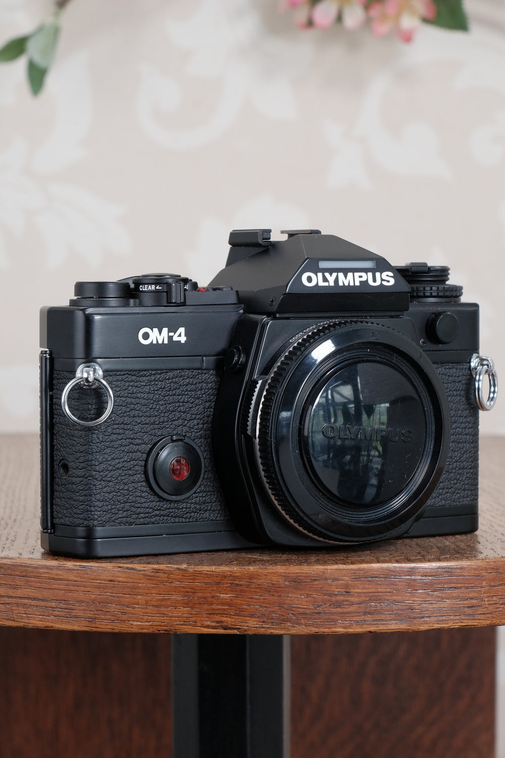Mint! Beautiful Black Olympus OM-4