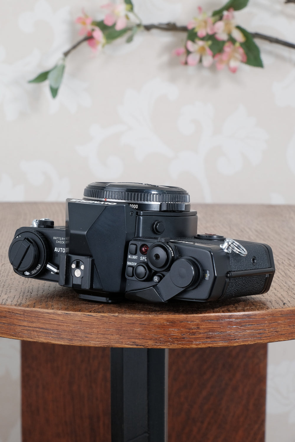 Mint! Beautiful Black Olympus OM-4