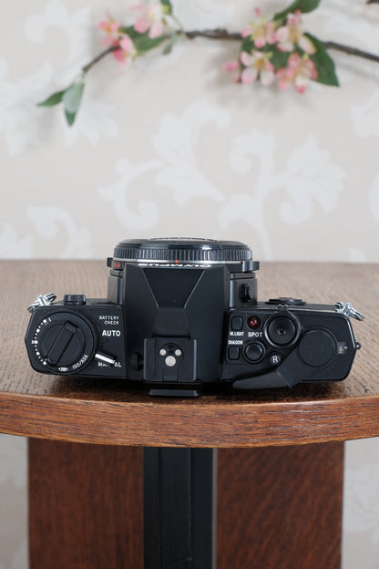 Mint! Beautiful Black Olympus OM-4