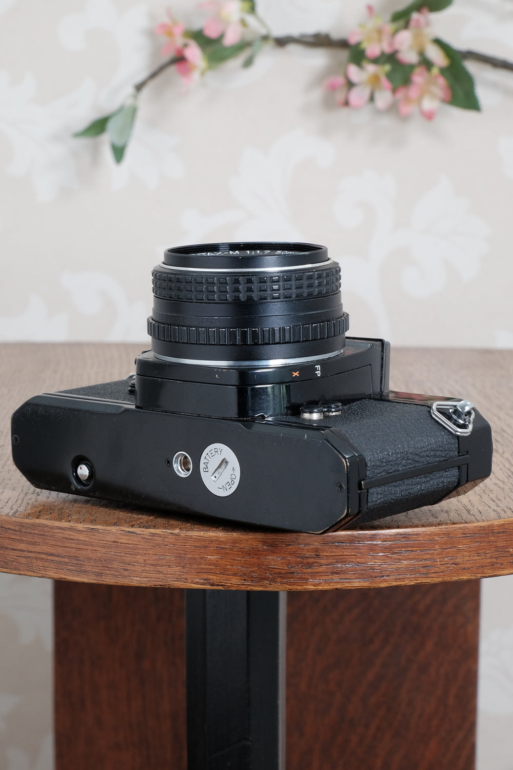 Superb! Black Asahi Pentax KX, Fully functional, Ready for immediate use.