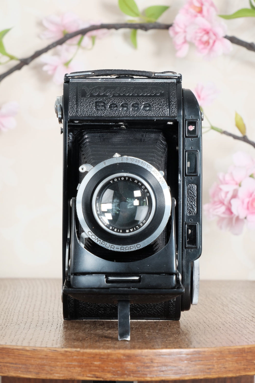 Super Rare! 1946 Voigtlander 6x9 Bessa Rangefinder with Heliar lens! Freshly Serviced, CLA'd.