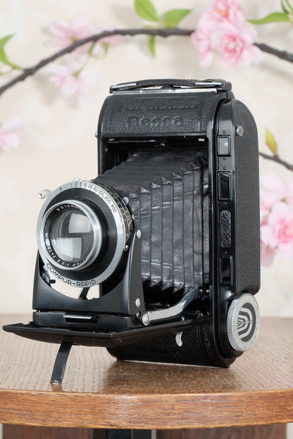 Super Rare! 1946 Voigtlander 6x9 Bessa Rangefinder with Heliar lens! Freshly Serviced, CLA'd.