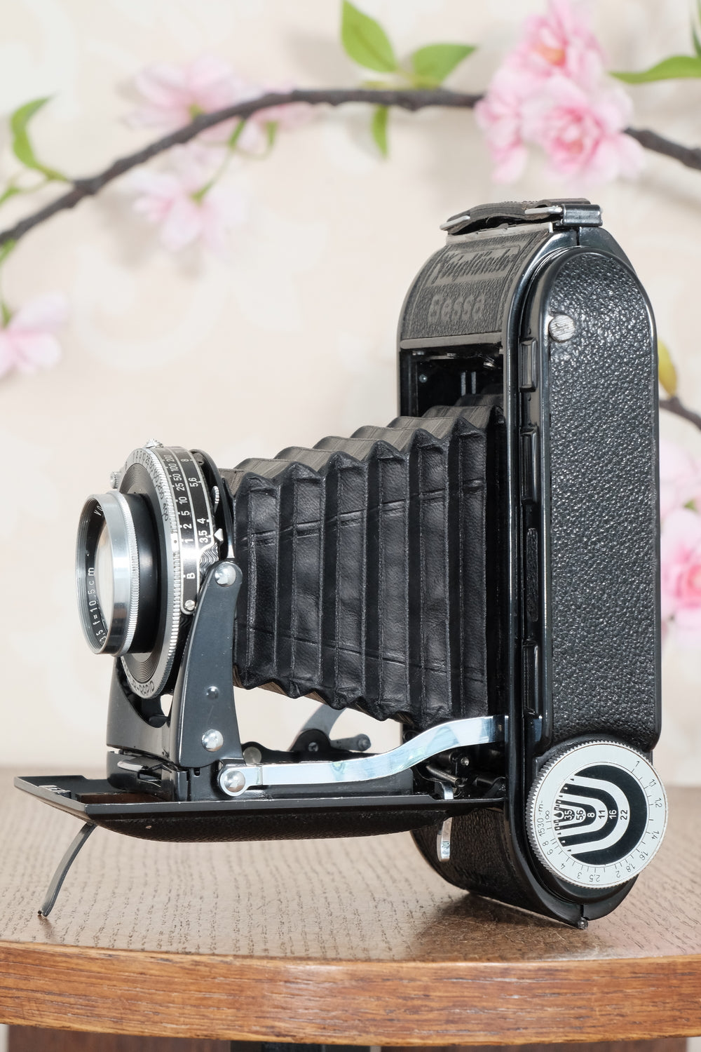 Super Rare! 1946 Voigtlander 6x9 Bessa Rangefinder with Heliar lens! Freshly Serviced, CLA'd.