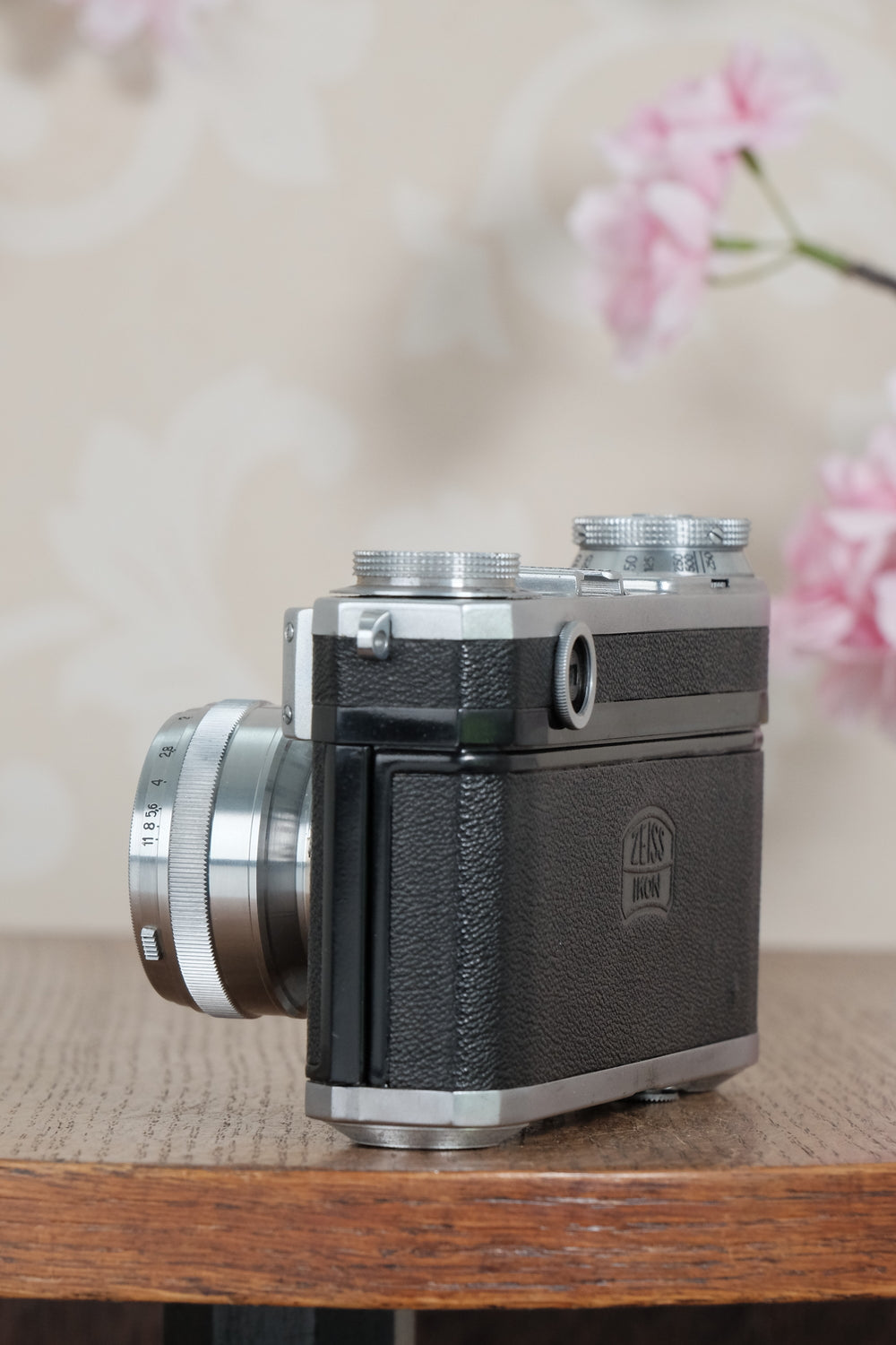Near Mint! WWII 1943 Zeiss Ikon Contax II with “T” coated f1.5/50 Sonnar lens. CLA'd, Freshly Serviced!