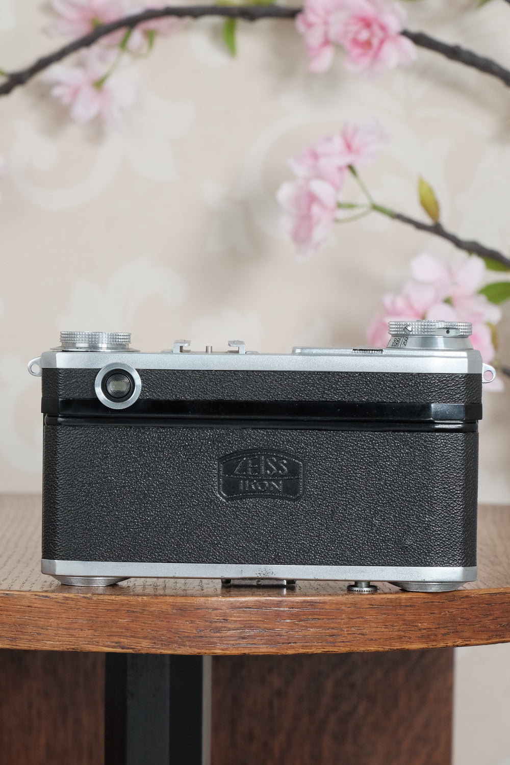 Near Mint! WWII 1943 Zeiss Ikon Contax II with “T” coated f1.5/50 Sonnar lens. CLA'd, Freshly Serviced!