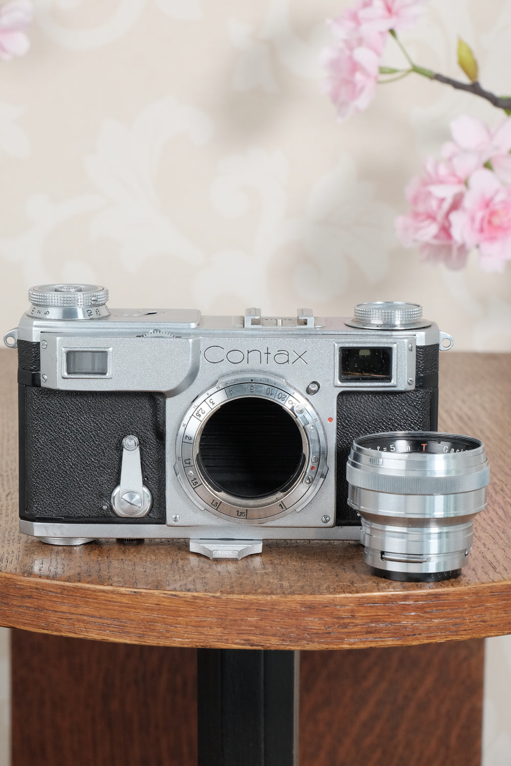 Near Mint! WWII 1943 Zeiss Ikon Contax II with “T” coated f1.5/50 Sonnar lens. CLA'd, Freshly Serviced!