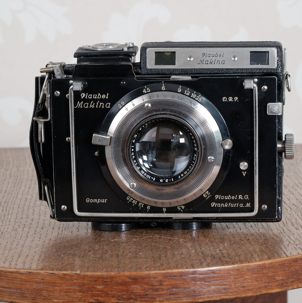 Circa 1936 Plaubel Makina II, 6x9, coupled Rangefinder camera. Freshly Serviced, CLA'd.