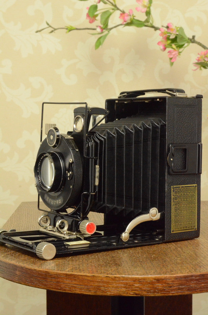 HELIAR LENS! on a 1927 Voigtlander BERGHEIL Camera, Freshly serviced - Voigtlander- Petrakla Classic Cameras