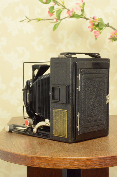 HELIAR LENS! on a 1927 Voigtlander BERGHEIL Camera, Freshly serviced - Voigtlander- Petrakla Classic Cameras