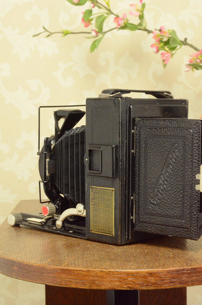 HELIAR LENS! on a 1927 Voigtlander BERGHEIL Camera, Freshly serviced - Voigtlander- Petrakla Classic Cameras