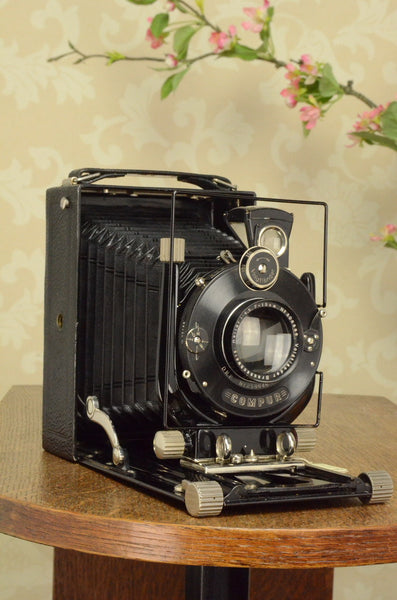 HELIAR LENS! on a 1927 Voigtlander BERGHEIL Camera, Freshly serviced - Voigtlander- Petrakla Classic Cameras