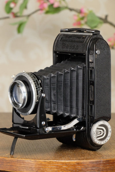 Superb! 1947 Voigtlander 6x9 Bessa Rangefinder with COATED-HELIAR lens, Freshly Serviced! - Voigtlander- Petrakla Classic Cameras
