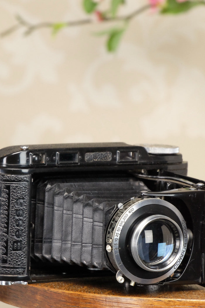 Superb! 1947 Voigtlander 6x9 Bessa Rangefinder with COATED-HELIAR lens, Freshly Serviced! - Voigtlander- Petrakla Classic Cameras