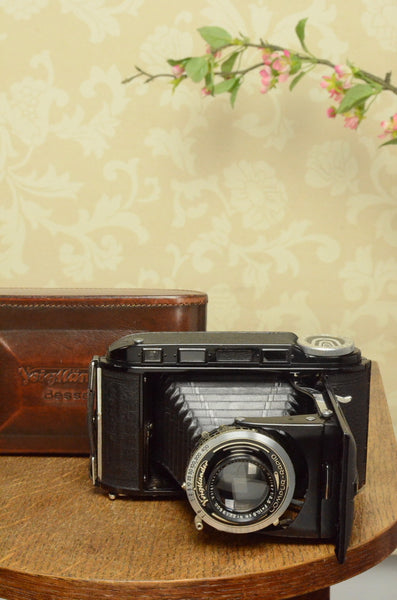 1939 Voigtlander Bessa Rangefinder with HELIAR LENS! 6x9, Freshly Serviced - Voigtlander- Petrakla Classic Cameras