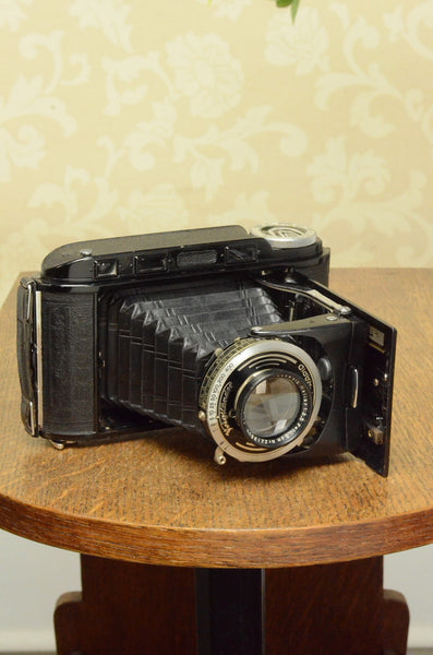 1939 Voigtlander Bessa Rangefinder with HELIAR LENS! 6x9, Freshly Serviced - Voigtlander- Petrakla Classic Cameras