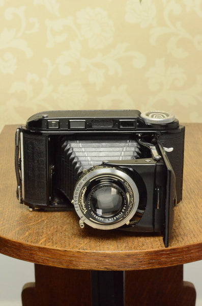 1939 Voigtlander Bessa Rangefinder with HELIAR LENS! 6x9, Freshly Serviced - Voigtlander- Petrakla Classic Cameras