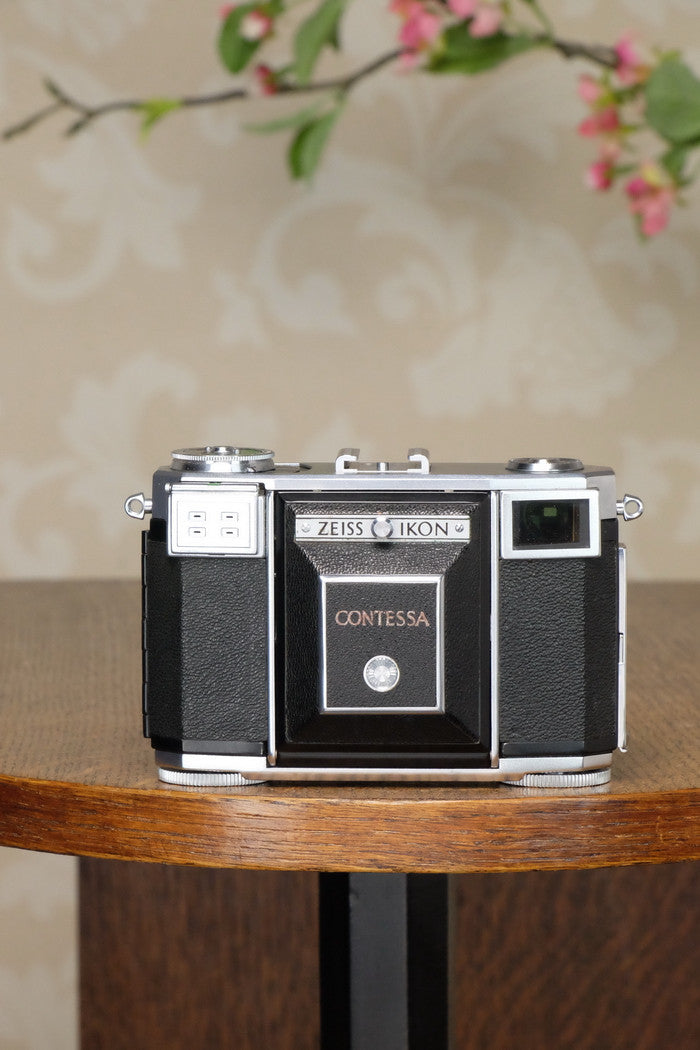 NEAR MINT! 1954 Zeiss Ikon Contessa 533/24, FRESHLY SERVICED - Zeiss-Ikon- Petrakla Classic Cameras