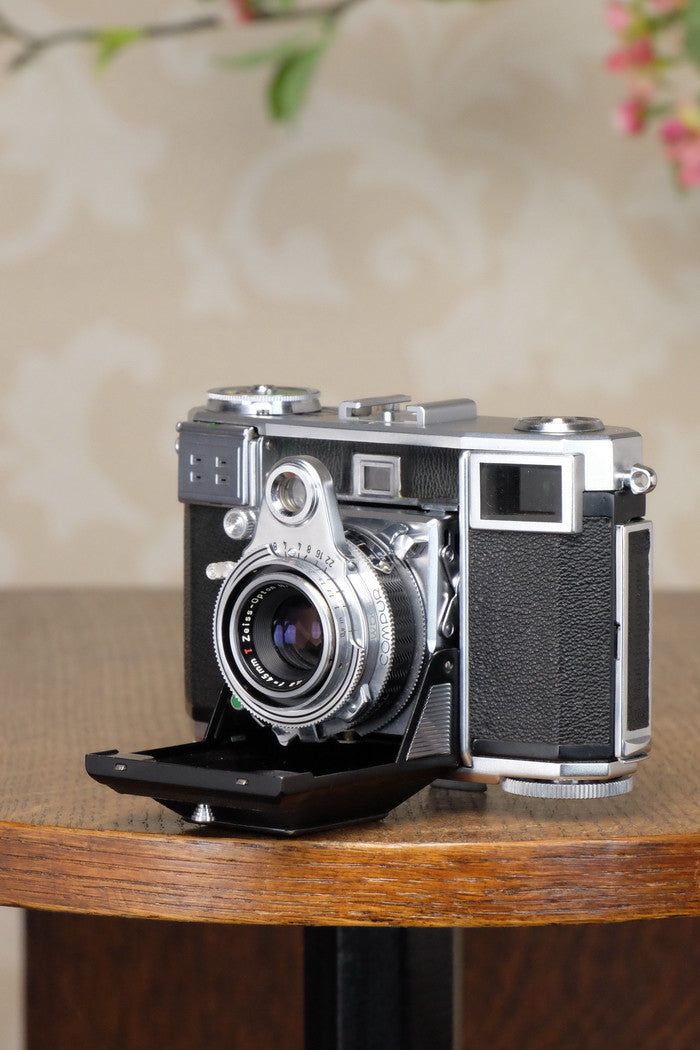 NEAR MINT! 1954 Zeiss Ikon Contessa 533/24, FRESHLY SERVICED - Zeiss-Ikon- Petrakla Classic Cameras