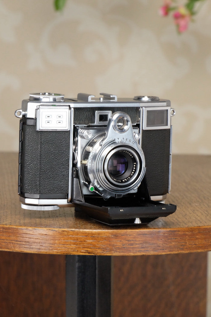NEAR MINT! 1954 Zeiss Ikon Contessa 533/24, FRESHLY SERVICED - Zeiss-Ikon- Petrakla Classic Cameras