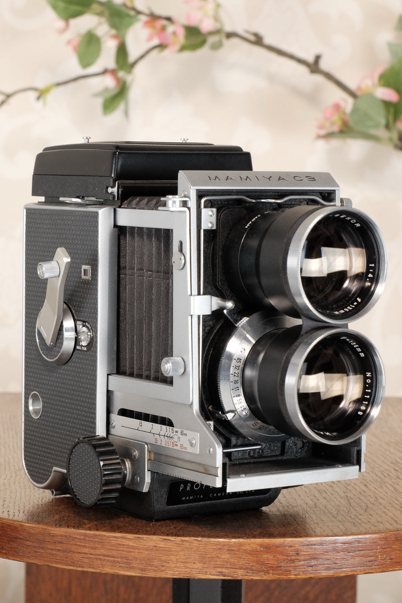 Near Mint! 1962 Mamiya C3 TLR, CLA'd, Freshly Serviced! - Voigtlander- Petrakla Classic Cameras