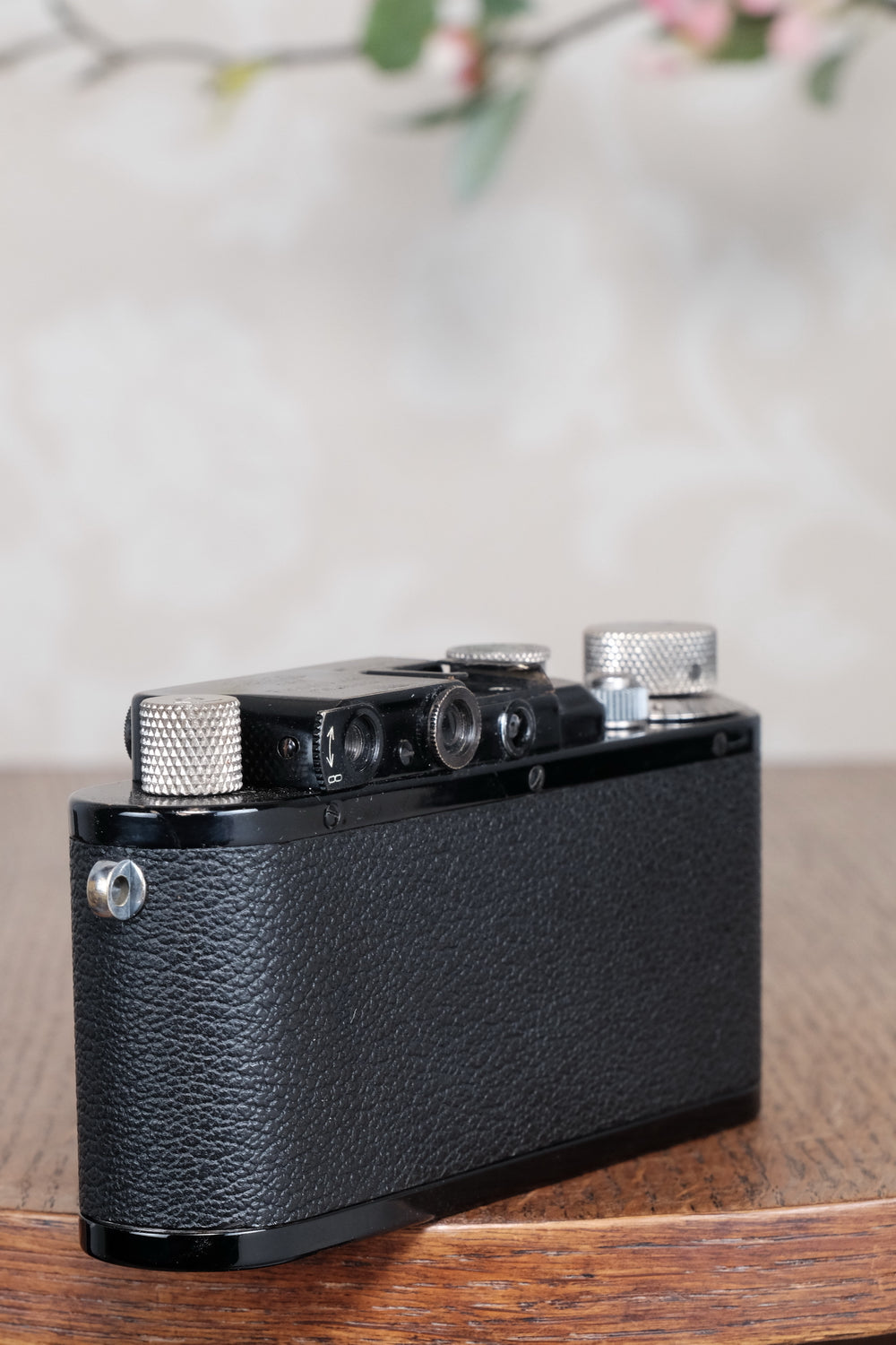 Near mint 1932 BLACK LEITZ LEICA III, Freshly Serviced CLA'd!