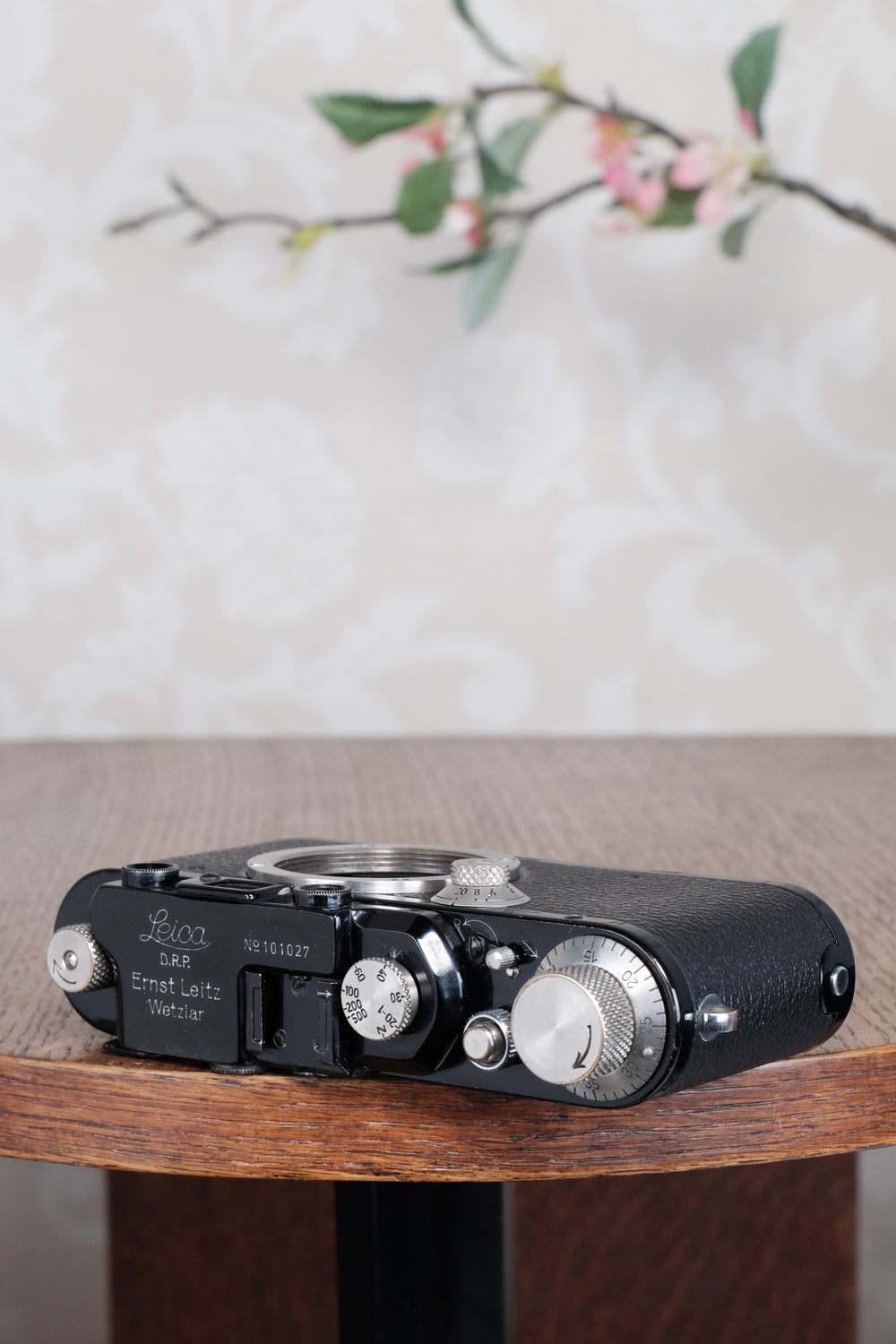 Near mint 1932 BLACK LEITZ LEICA III, Freshly Serviced CLA'd!