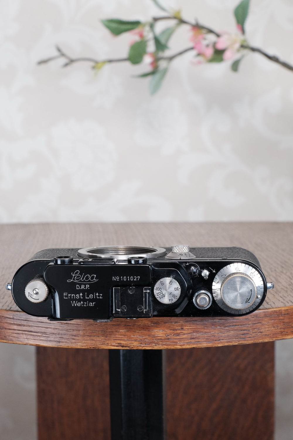 Near mint 1932 BLACK LEITZ LEICA III, Freshly Serviced CLA'd!