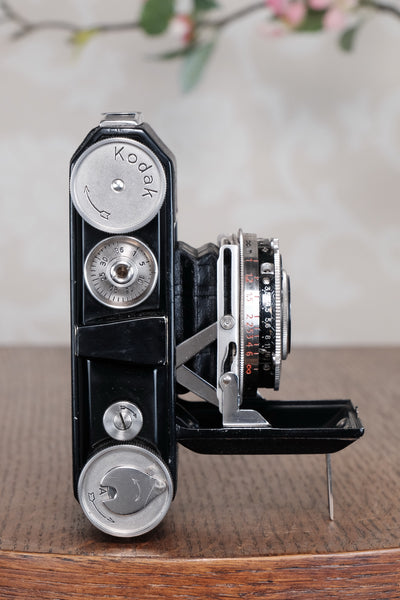 Superb! THE ORIGINAL FIRST VERSION, 1934 Black Kodak Retina, model 117. CLA'd, Freshly Serviced!