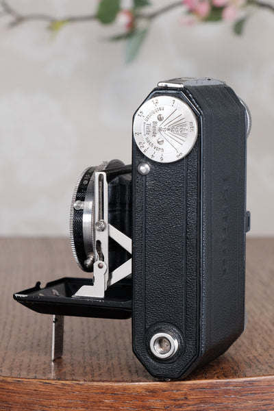 Superb! THE ORIGINAL FIRST VERSION, 1934 Black Kodak Retina, model 117. CLA'd, Freshly Serviced!