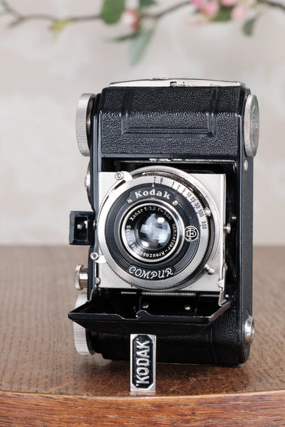 Superb! THE ORIGINAL FIRST VERSION, 1934 Black Kodak Retina, model 117. CLA'd, Freshly Serviced!