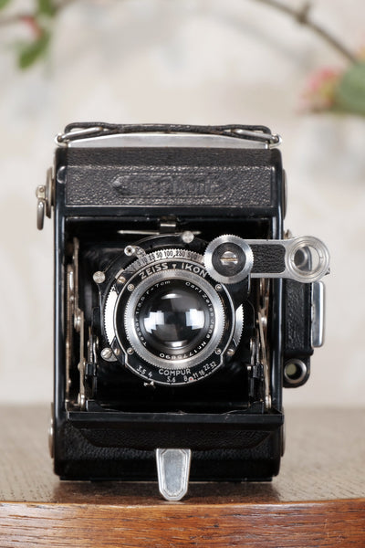 1936 ZEISS-IKON SUPER IKONTA A, 6x4.5, Tessar lens, CLA'd, Freshly Serviced!
