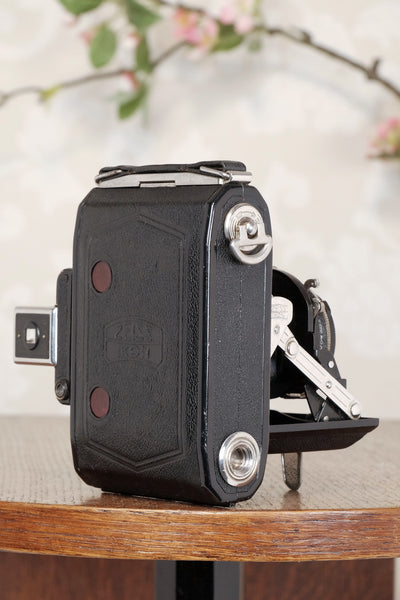 1936 ZEISS-IKON SUPER IKONTA A, 6x4.5, Tessar lens, CLA'd, Freshly Serviced!