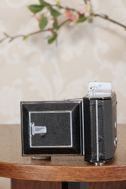 Welta Weltax 6x6 Folder, “T” Coated Carl Zeiss Tessar lens, CLAd, Freshly Serviced!