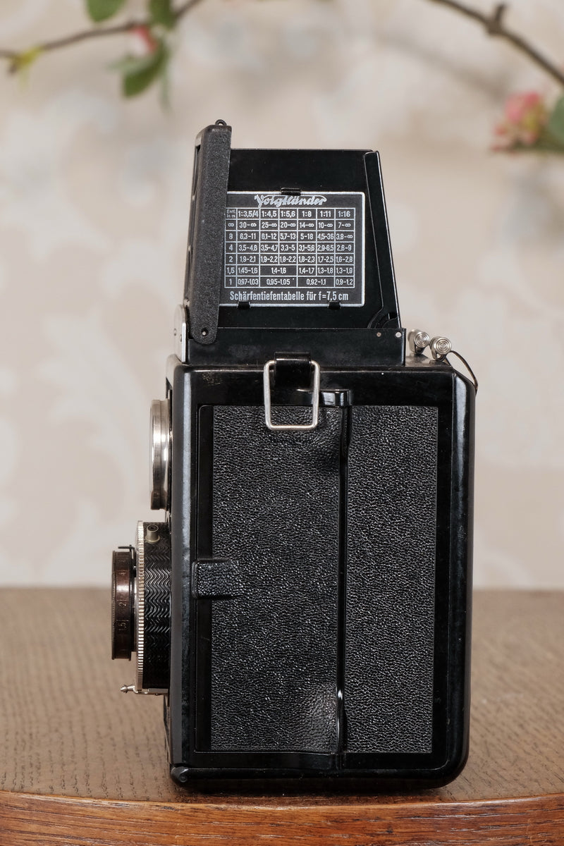 Superb 1938 Voigtlander Brillant 6x6 TLR, CLA'd, Freshly Serviced!