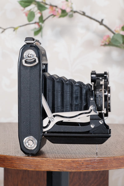 1935 Zeiss Ikon Super Ikonta C, 6x9, Tessar lens, CLA'd, Freshly Serviced!