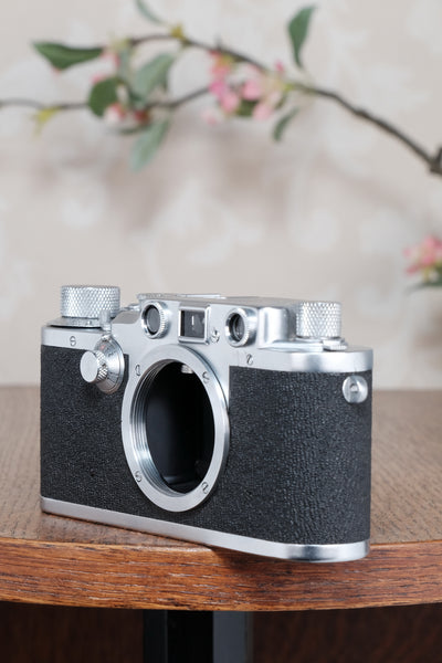 Superb 1949 Leitz Leica IIIc “sharkskin”. Freshly Serviced, CLA'd