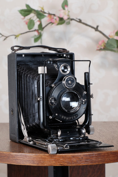 1931 Voigtlander 9x12 Camera with 6x9 120 roll film back. Freshly serviced, CLA'd!