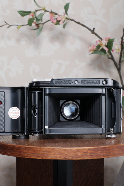 Rare! (leather version) 1948 Voigtlander Bessa Rangefinder with Heliar lens! Freshly Serviced, CLA'd.