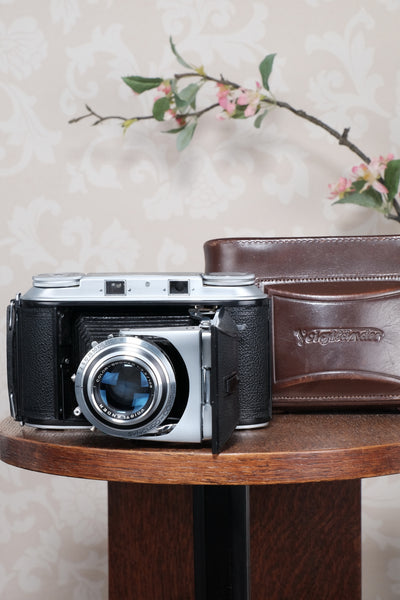 Superb! 1951 Voigtlander 6x9 Bessa II with Color-Skopar lens and lovely original leather case. Freshly serviced, CLA'd