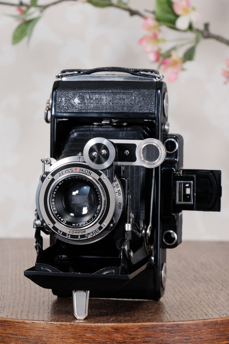 SUPERB! 1934 Zeiss Ikon Super Ikonta 6x9, Tessar lens, CLA'd, FRESHLY SERVICED! - Zeiss-Ikon- Petrakla Classic Cameras