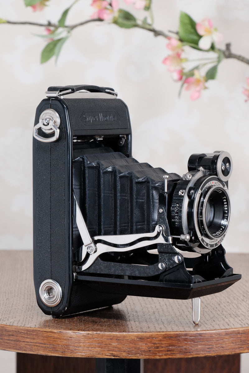 SUPERB! 1934 Zeiss Ikon Super Ikonta 6x9, Tessar lens, CLA'd, FRESHLY SERVICED! - Zeiss-Ikon- Petrakla Classic Cameras